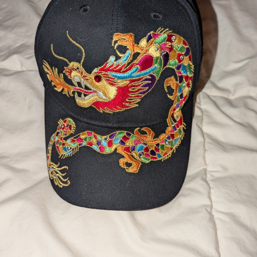 Embroidered Dragon Black Cap - Picture 2 of 6
